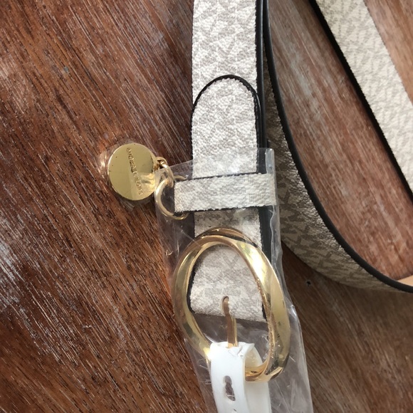 All solid not available - Picture 6 of 16